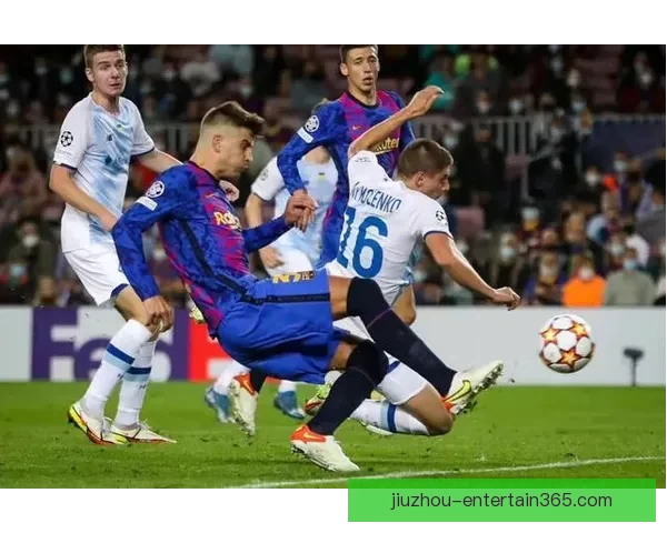 拉明怒斥裁判决定 杰拉德·马丁解围未被罚红引发激烈争议