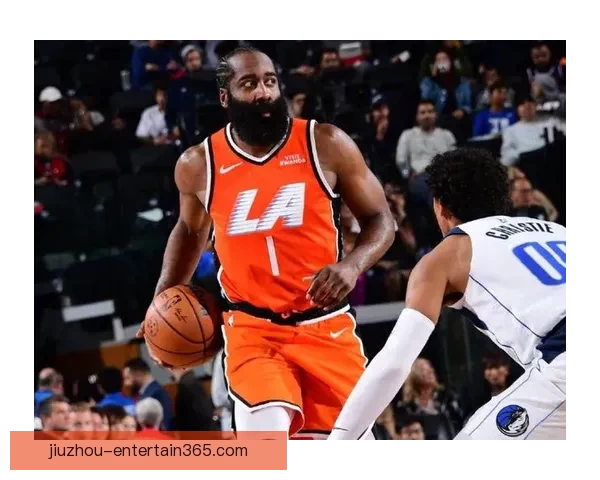 米切尔赞哈登助力球队成功 称没有团队协作无法走到今天