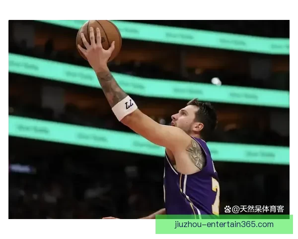 东契奇狂砍43分创纪录 湖人客场六连战收获五胜